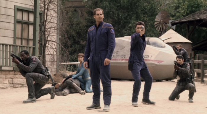 Archer, T'Pol and Reed with MACO soldiers